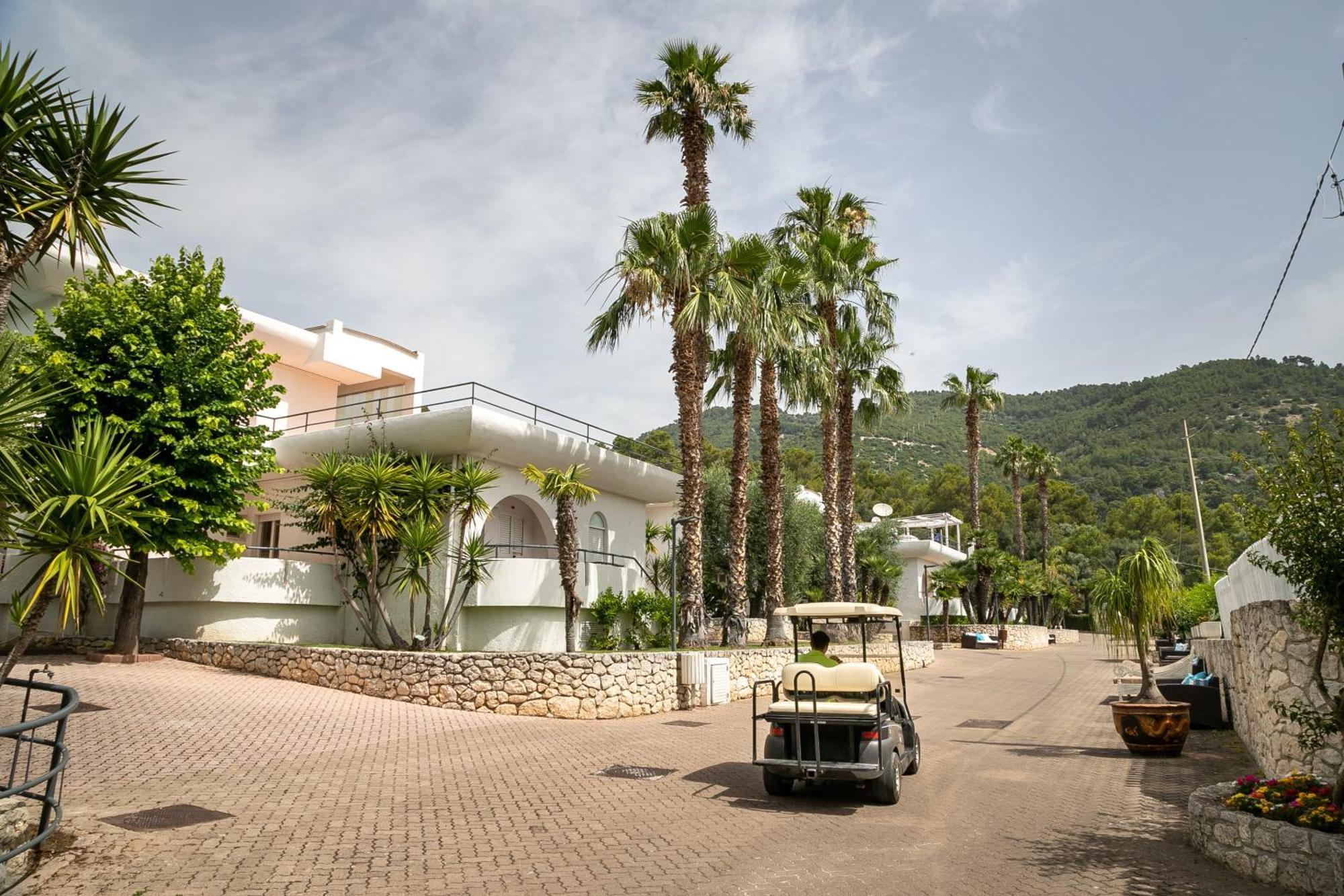 Hotel Ah Premium Baia Dei Faraglioni Mattinata Exteriér fotografie
