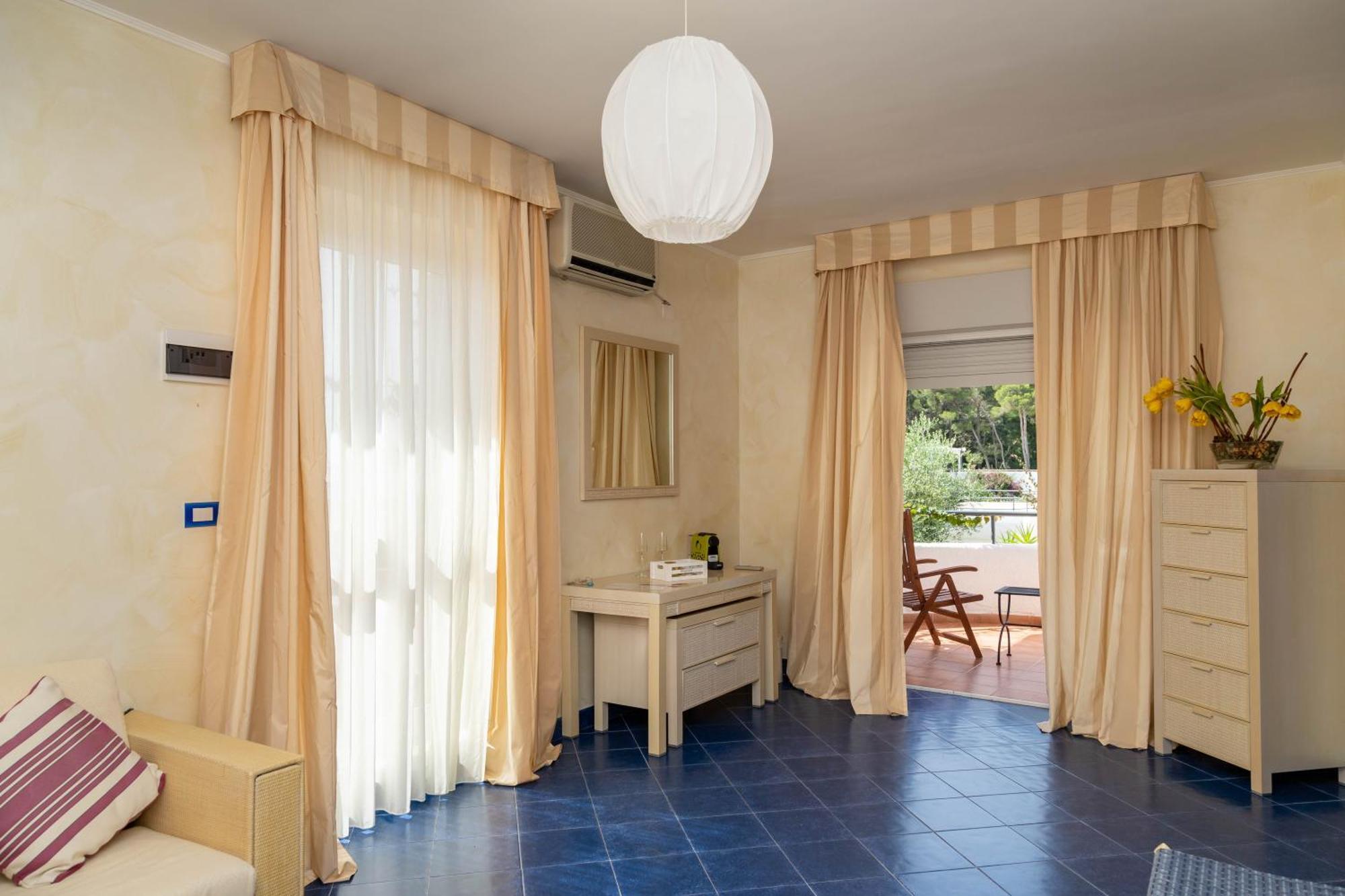 Hotel Ah Premium Baia Dei Faraglioni Mattinata Exteriér fotografie